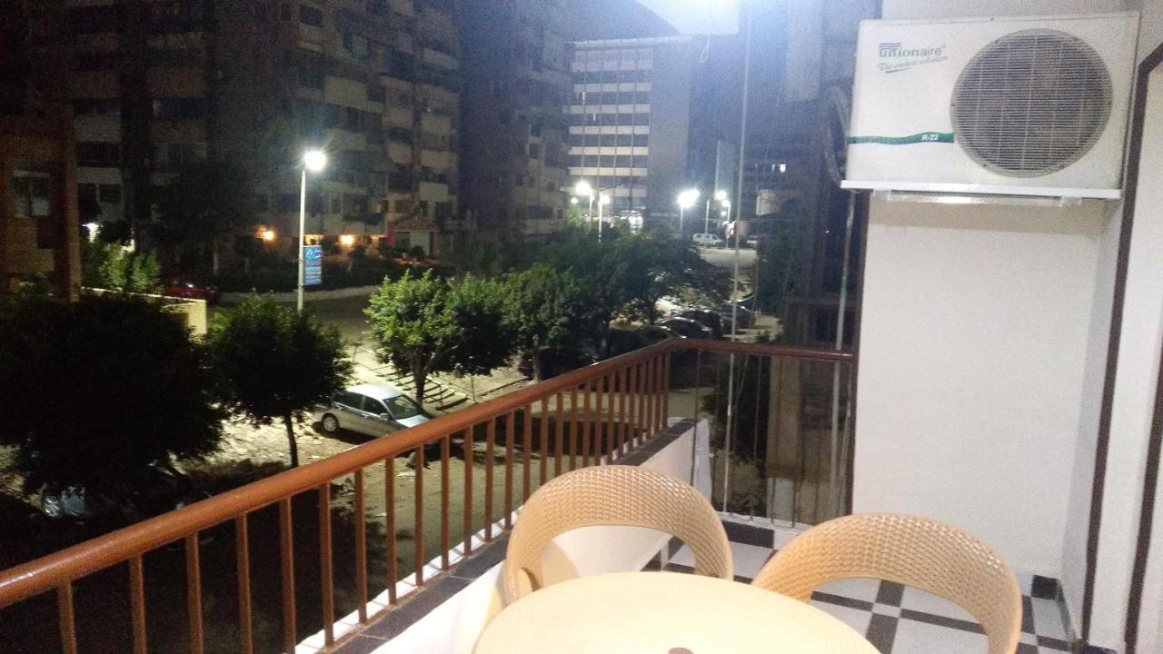 مكرم عبيد للعائلات فقط 21 (adults Only) Appartamento